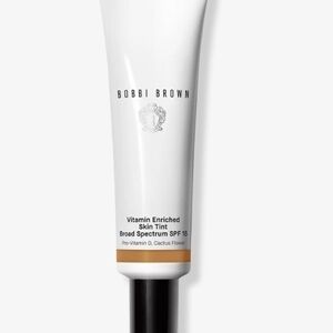 Bobbi Brown Vitamin Enriched Skin Tint SPF 15